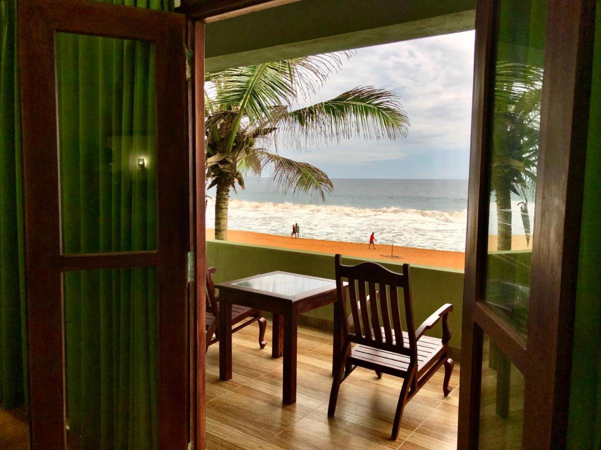 Serenade Beach Hotel 히카두와 외부 사진